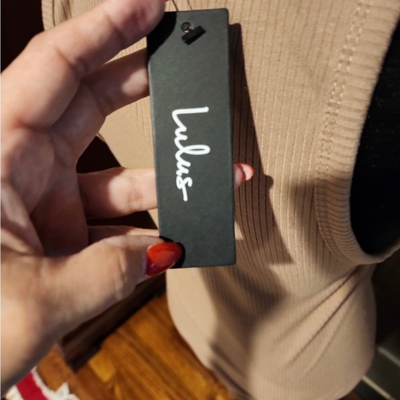 Lulus beige bodysuit (new) - Picture 3 of 4